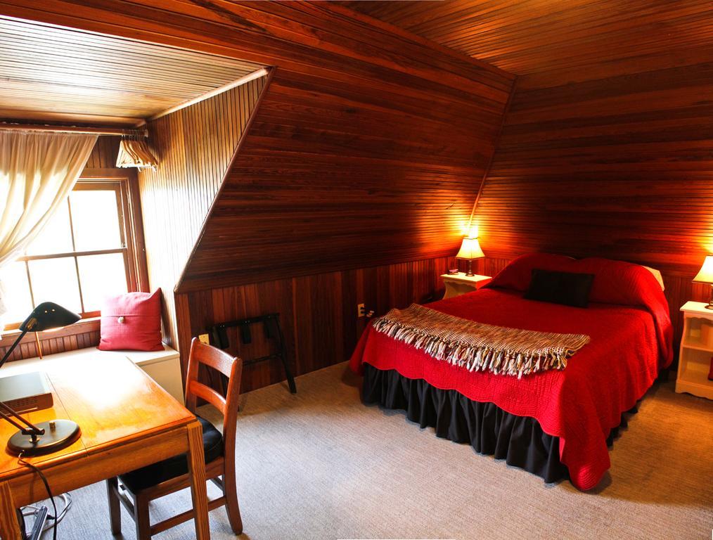 نيو سميرنا بيتش Night Swan Intracoastal Bed & Breakfast المظهر الخارجي الصورة