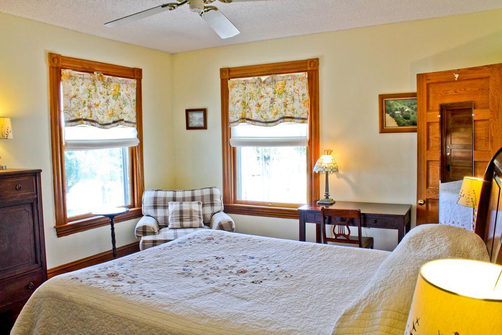 نيو سميرنا بيتش Night Swan Intracoastal Bed & Breakfast المظهر الخارجي الصورة