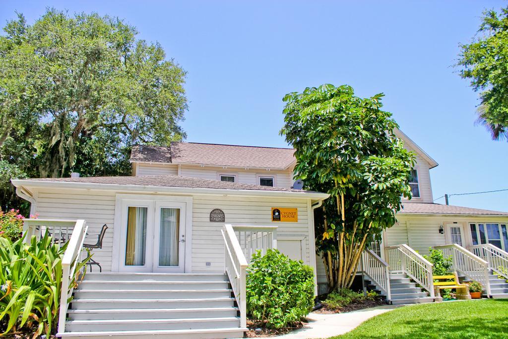 نيو سميرنا بيتش Night Swan Intracoastal Bed & Breakfast المظهر الخارجي الصورة