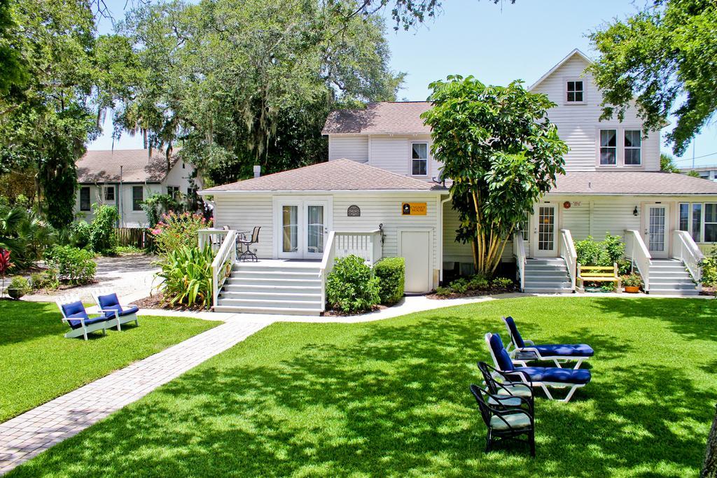 نيو سميرنا بيتش Night Swan Intracoastal Bed & Breakfast المظهر الخارجي الصورة