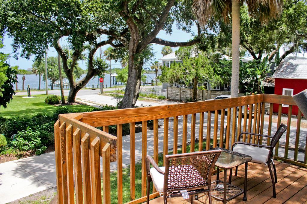 نيو سميرنا بيتش Night Swan Intracoastal Bed & Breakfast المظهر الخارجي الصورة